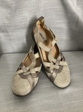 EARTH RELIEF POD OCELOT Taupe