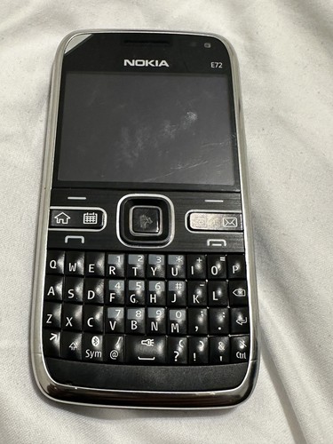 Pristine nokia e72 - nokia,