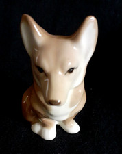 Szeiler Corgi Dog Figurine