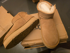 Ugg mini boots Size 5