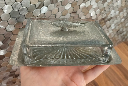 Art deco pewter cut - &,