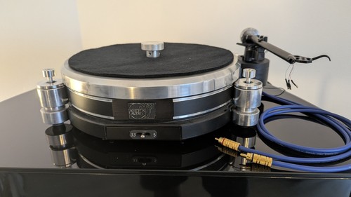 Ariston turntable with - rd,