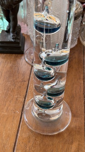 Large 44cm tall - free, standing