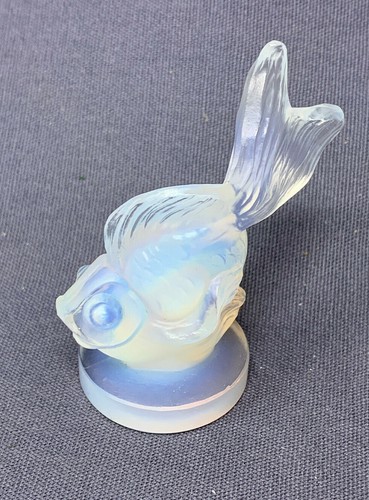 Sabino opalescent glass - opalescent,