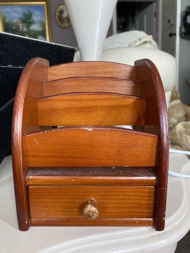 Vintage wooden desktop - wooden, letter