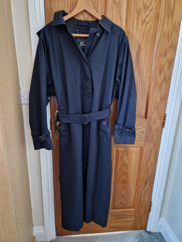 Vintage burberry navy button - vintage,