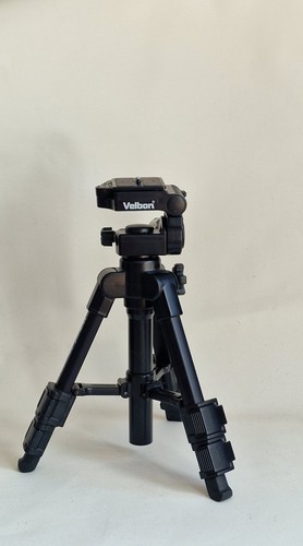 Velbon mini tripod - cx, day