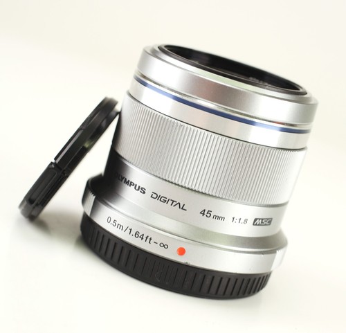 Olympus 45mm zuiko msc - olympus, f1.8