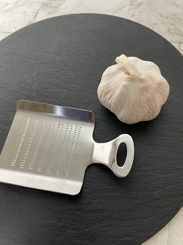 Nutmeg ginger garlic - garlic, mini