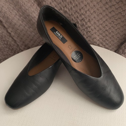 Ladies black leather flat - ladies,