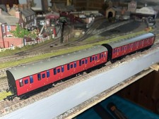 X2 OO Gauge Hornby Gresley Suburbans Coaches,, boxed.