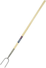 Spear & Jackson 1602BA 54" Long Handle Agricultural Hay Fork