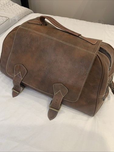 Large tan leather holdall - large,