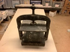 ANTIQUE CAST IRON COPYING
