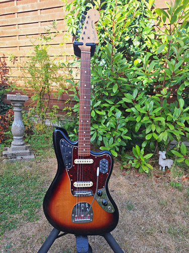 Fender vintera jaguar - 1,