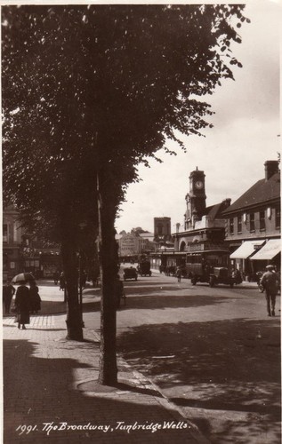 The broadway tunbridge - the,