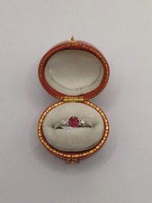 18 CT White Gold Ruby and