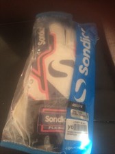 sondico goalkeeper gloves