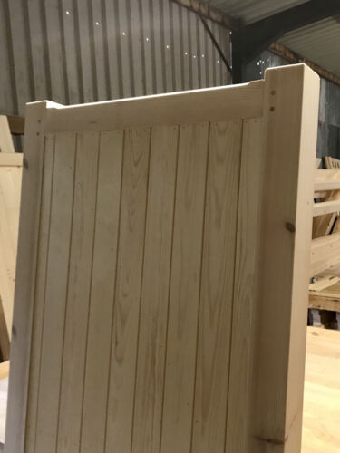 Wooden pedestrian gate - gate, heavy