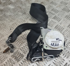 Ford Galaxy seat belt