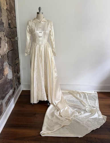 Vintage 1940s liquid satin - vintage,