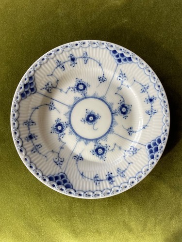 Royal copenhagen blue - royal,