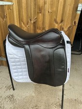 18 Inch Black Country Classic Show Saddle