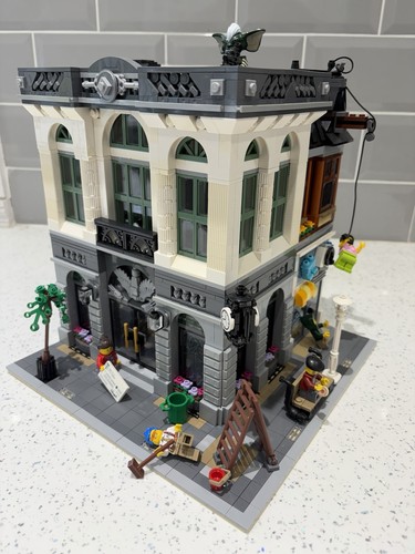 Lego creator 10251 brick bank - creator,
