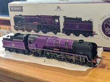 Queen's Platinum Jubilee West Country 70 'Elizabeth Il' Hornby R30231 Never Run