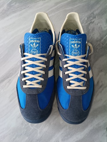 Adidas womens size 7 - sl, 72