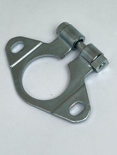 3H2138 - LUCAS DISTRIBUTOR 25D/45D CLAMP+BOLT&NUT OE LUCAS 421191 NEW OLD STOCK