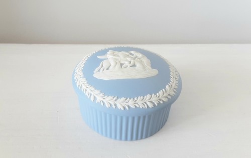 Wedgwood blue jasperware - wedgwood,