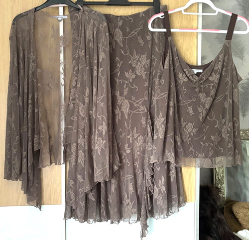 Chesca lace skirt suit size - chesca,