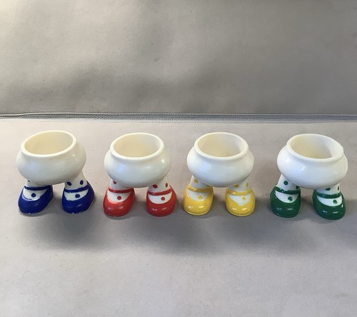 Egg holder walking feet - egg,