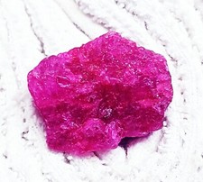 Natural Red Beryl Rough 40.00