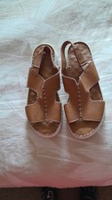 Ladies leather sandals. Lotus. Astrid model. Size 41/7. Tan. Comfort inners.