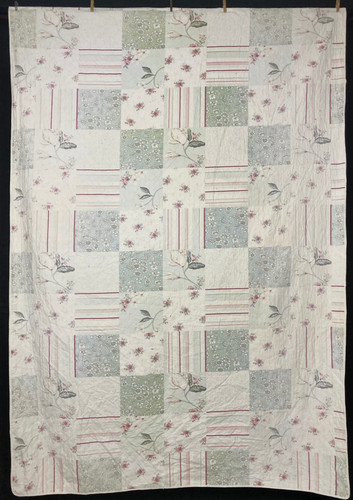 Vintage traditional pastel - traditional,