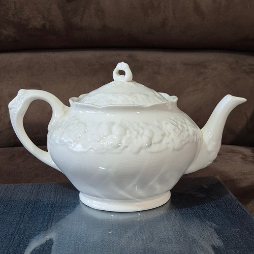 Crown ducal florentine teapot - florentine,