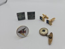 Motherboard Cufflinks Circuit