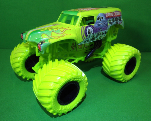 Bkt monster jam green - monster, 1:24
