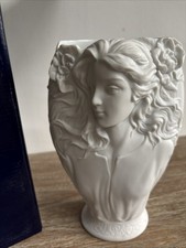 Rare Franz Porcelain Romance Vase with Box Excellent Condition Never Used