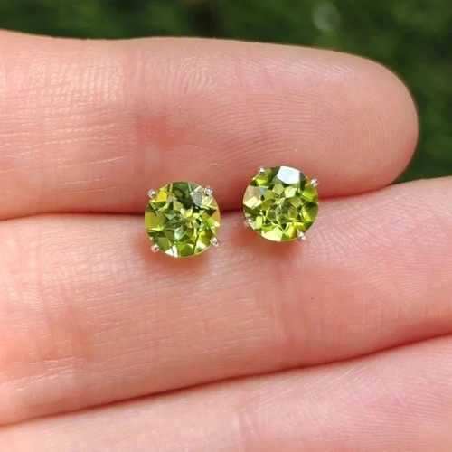 2ct round cut natural - cut, peridot