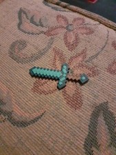 Minecraft diamond 6cm Plastic