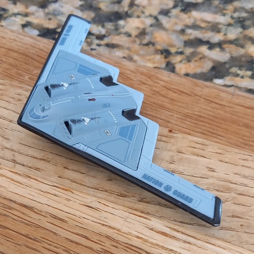 200 scale stealth bomber - 1:200,
