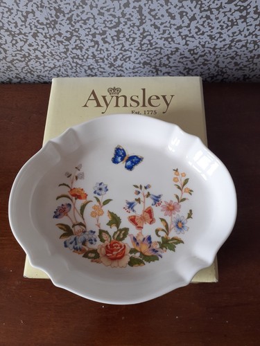 Aynsley cottage garden - aynsley,