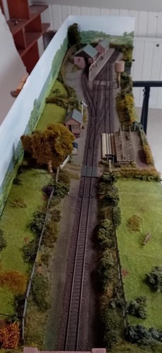 End wayside halt stn - end,