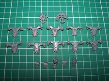 10 Chaos Space Marine