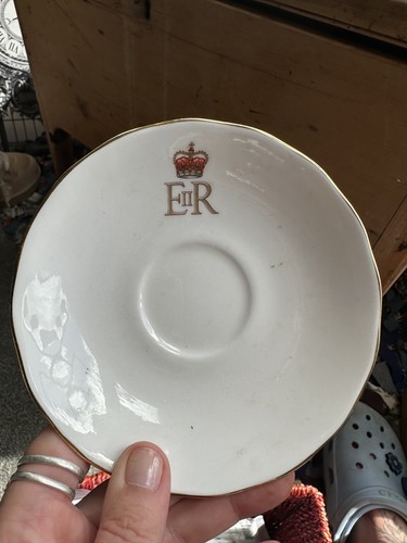 Vintage queen elizabeth - queen,