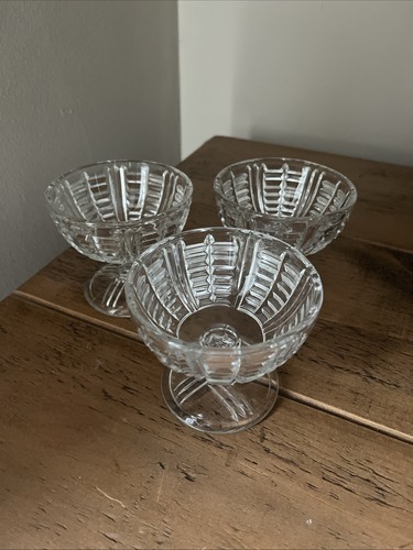 Trio vintage footed - vintage,