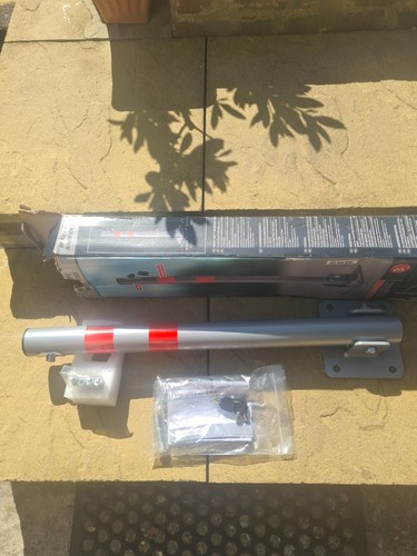 Heavy duty barrier - duty,